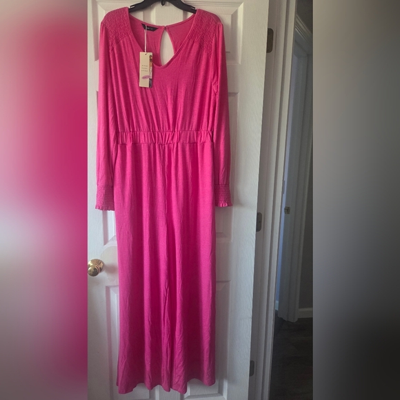 Pants - Womens Pink Long Sleeve Jumpsuit Size L NWT